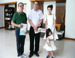โรงแรมแคนทารี ฮิลส์ เชียงใหม่ ต้อนรับน้องมะลิและคุณแม่โบว์แวนด้า