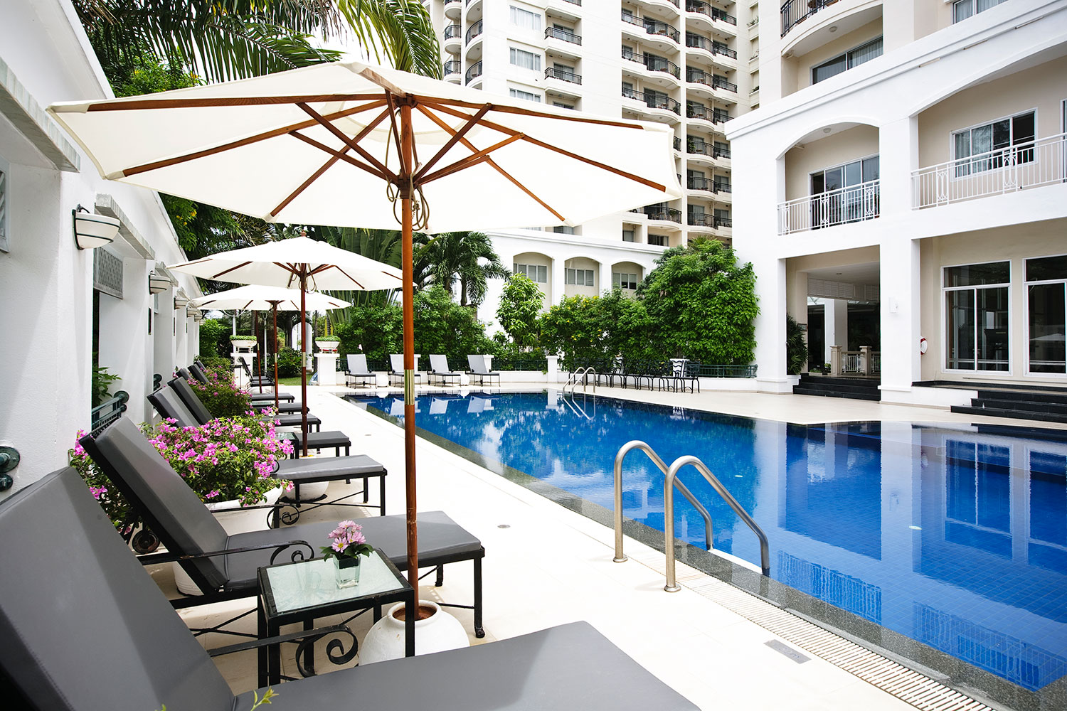 Kantary-Bay-Rayong-Pool-1500